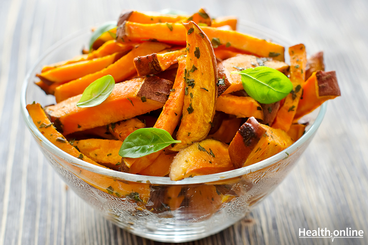 Crispy sweet potatoes with chickpeas and tahini yogurt