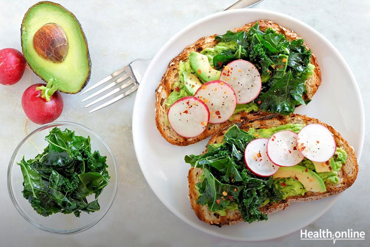 Kale and radish Sandwich