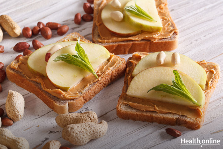 Mini Peanut Butter and Apple Sandwich Recipe