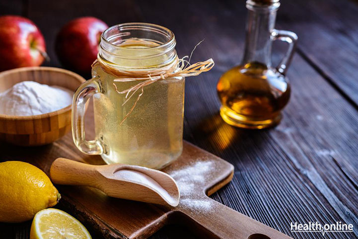 Apple cider vinegar detox drink