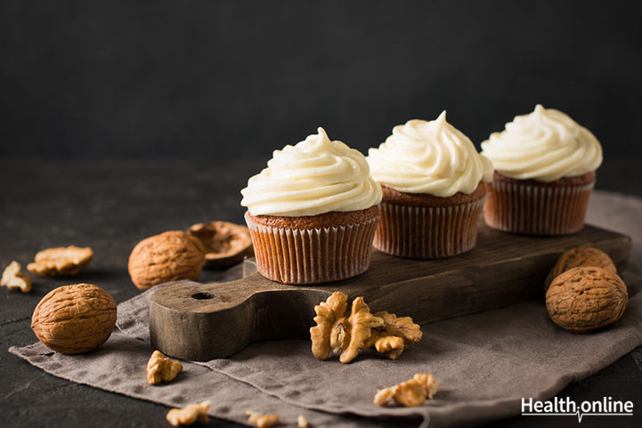 Gourmet-Chocolate-and-Carrot-Cupcakes