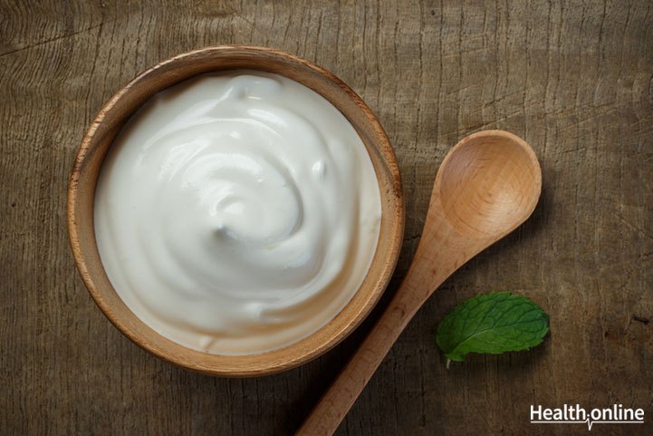 Greek-Yogurt-Deep-Conditioner