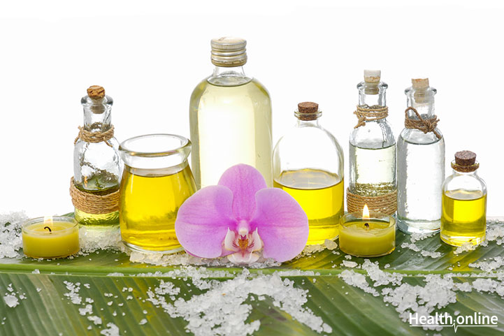 5 Healing and Beautifying Oils