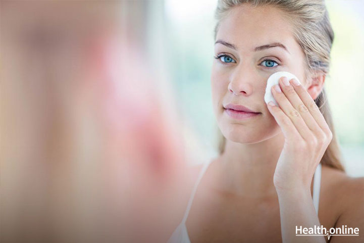 The pH of Cleansers and What It Means For Your Skin