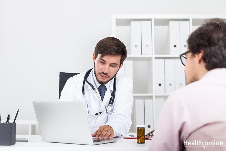 Non-medical management of Crohn’s disease