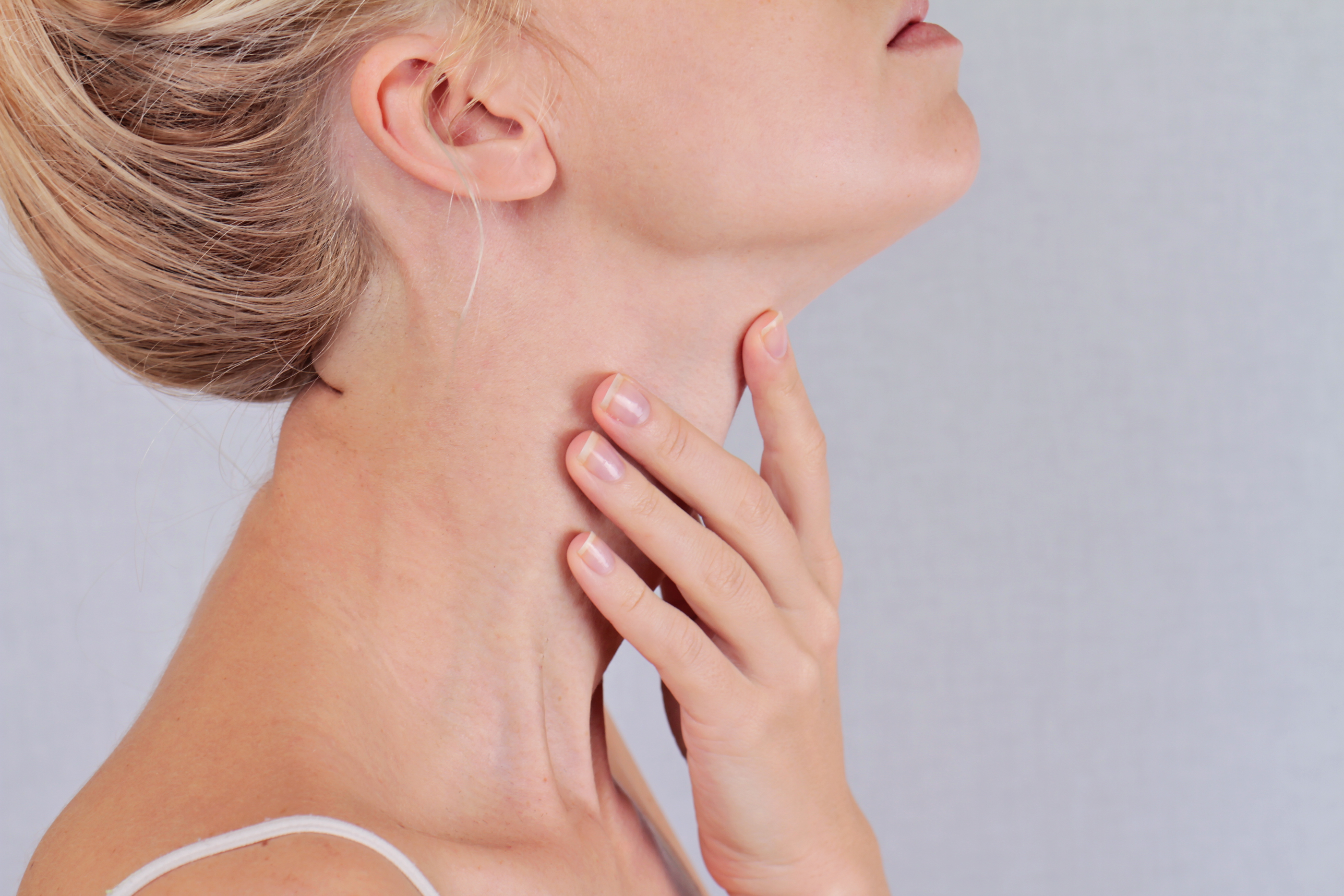 Hypothyroidism Vs. Hyperthyroidism – Know the Difference